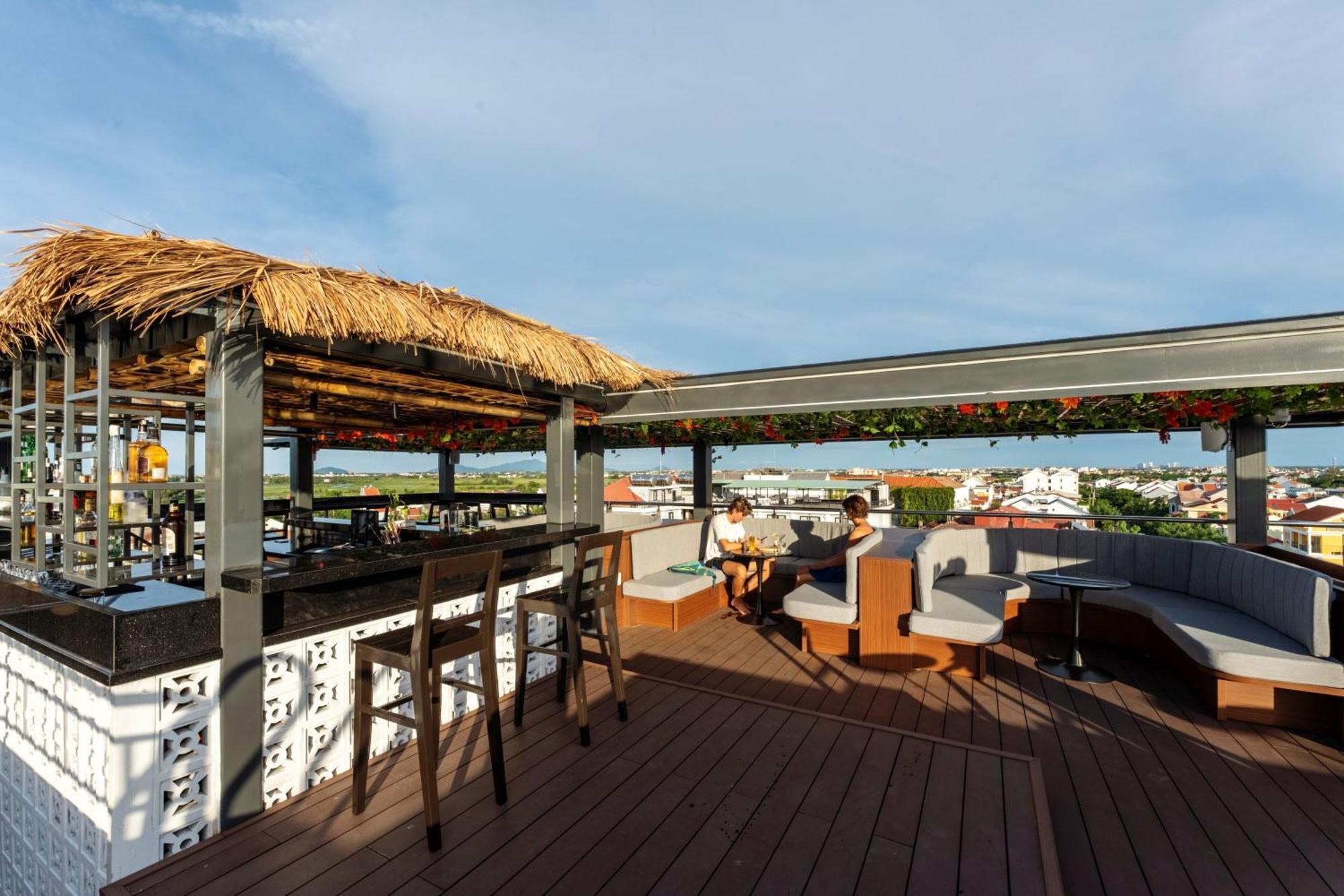 Qualia De Hotel Hoi An - Rooftop Bar City View ภายนอก รูปภาพ